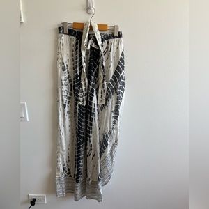 Elan convertible dress/skirt size medium